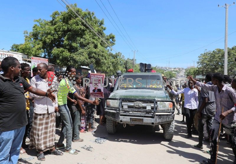 The Fiji Times » Somali ex-leader says soldiers attacked his home, blames president - Vimarsana News